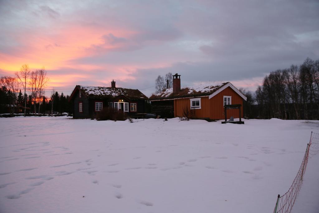 Hôtel Smasetran Gard à Røros Extérieur photo